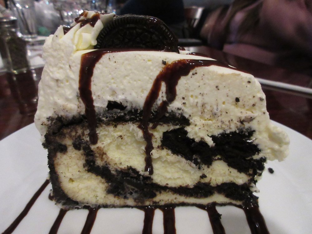 Louisiana Bistreaux Decatur white chocolate oreo cheescake