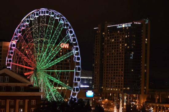 Downtown Atlanta Ferris Wheel